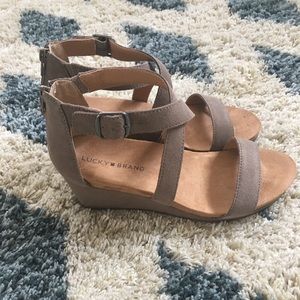 NWT Lucky Kenadee Wedges